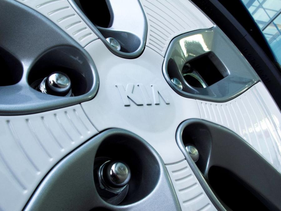  Kia Soul EV 2014 года  (фото 6 из 45)